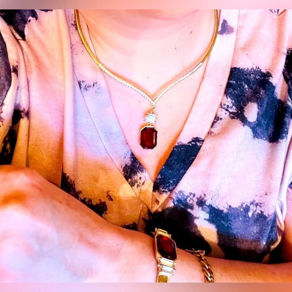 Stunning Vince Camuto Set ♥️ - Picture 3 of 13